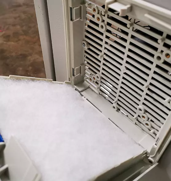 Professional Dryer Vent Mold Cleaning in Cudahy, WI